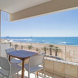 https://mouille-point-village.hotels-capetown.com